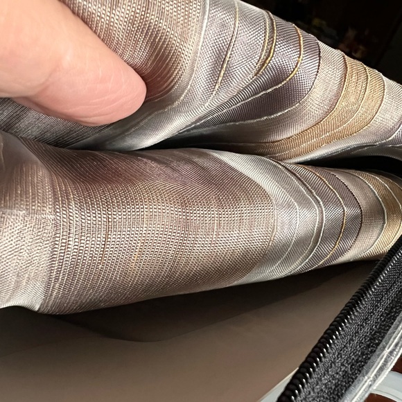 Curtains by Vivatex—2 panels NIP - Picture 6 of 7